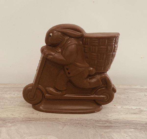 Lapin en moto
